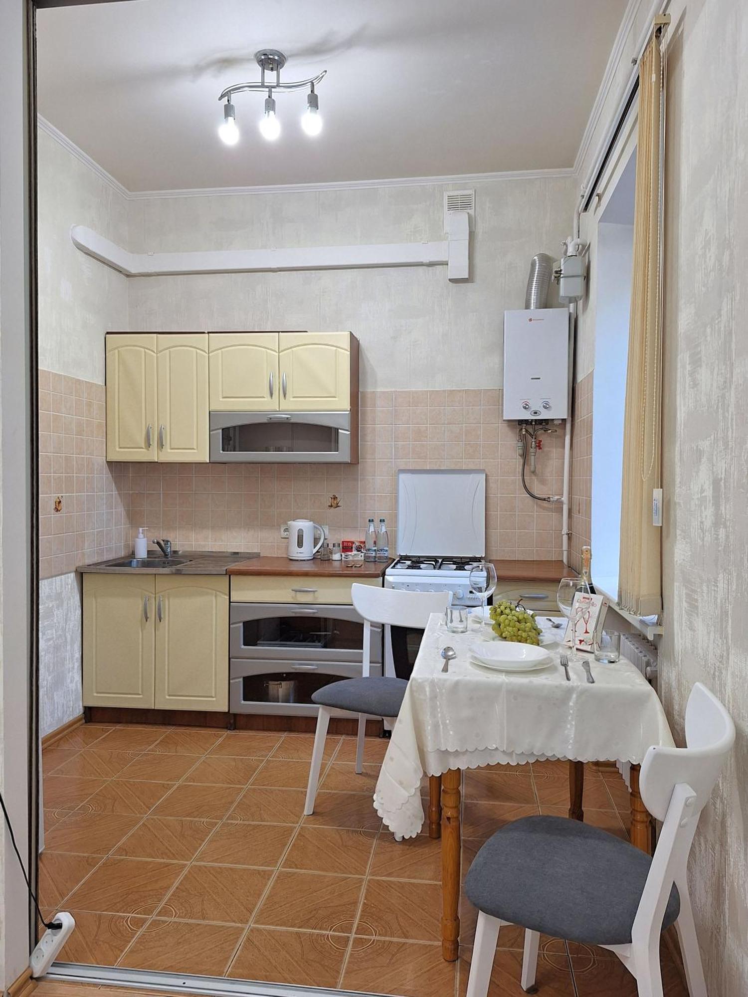 Однокімна Квартира Біля Каштанової Алеї У Центрі Полтави Мережа Alexapartments Документи Для Відряджень Безконтатне Заселення 24-7 Poltava Eksteriør bilde