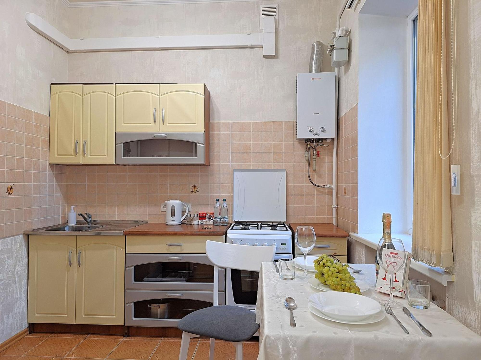 Однокімна Квартира Біля Каштанової Алеї У Центрі Полтави Мережа Alexapartments Документи Для Відряджень Безконтатне Заселення 24-7 Poltava Eksteriør bilde