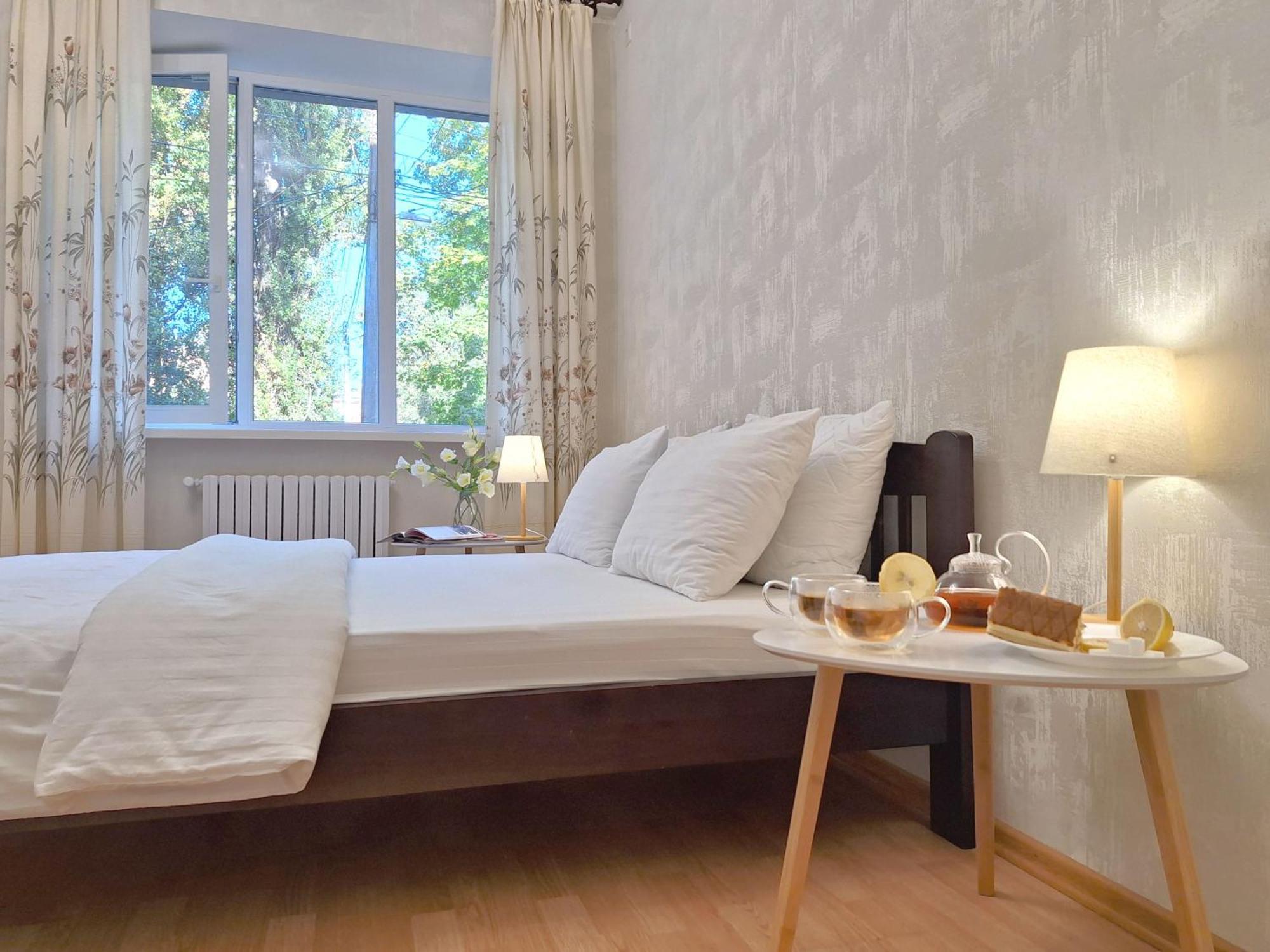 Однокімна Квартира Біля Каштанової Алеї У Центрі Полтави Мережа Alexapartments Документи Для Відряджень Безконтатне Заселення 24-7 Poltava Eksteriør bilde